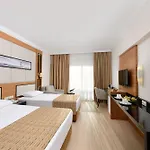 Ośrodek wypoczynkowy Aydinbey Famous 5*
