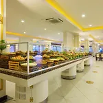 Ośrodek wypoczynkowy Aydinbey Famous 5*