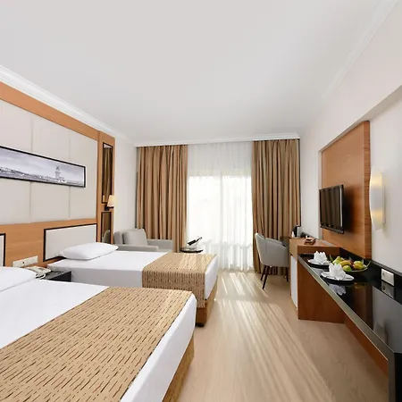 Курортный комплекс Aydinbey Famous 5*