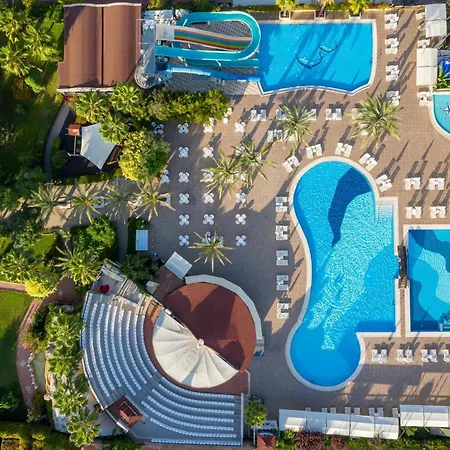 Aydinbey Famous Курортный комплекс 5*