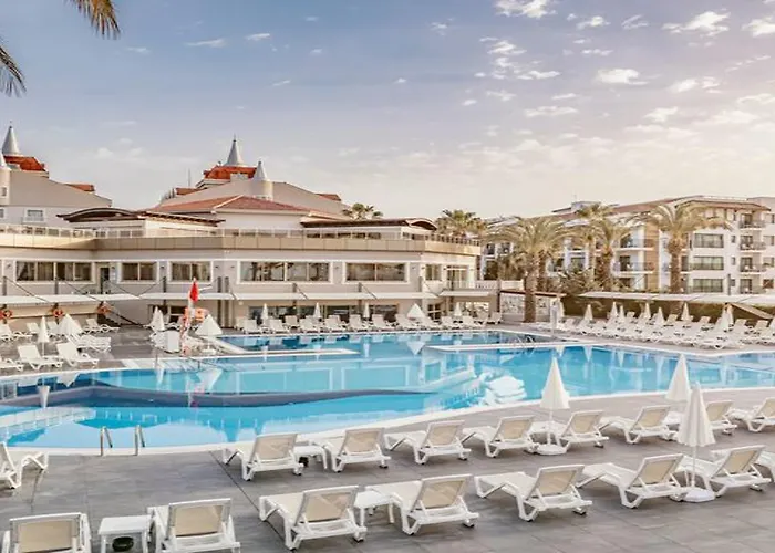 Aydinbey Famous Feriested Belek
