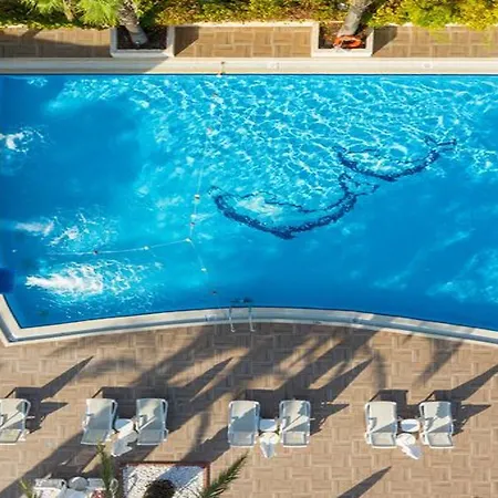 Aydinbey Famous Feriested 5*