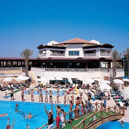 Feriested Aydinbey Famous 5*